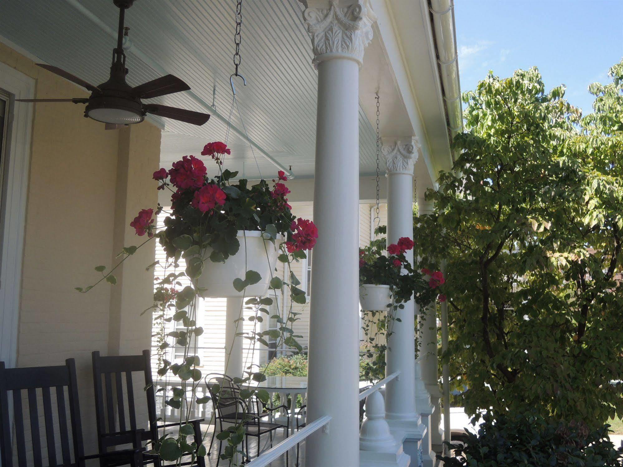 200 South Street Inn Charlottesville Exteriér fotografie